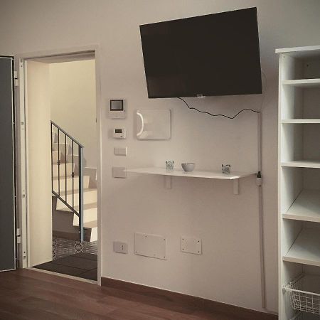 Satyria Apartments Ταράντο Εξωτερικό φωτογραφία