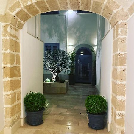 Satyria Apartments Ταράντο Εξωτερικό φωτογραφία
